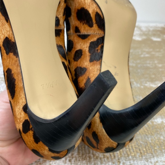 TALBOTS Leopard Print Calf Hair Heels | Size 7.5 AA - Picture 12 of 12